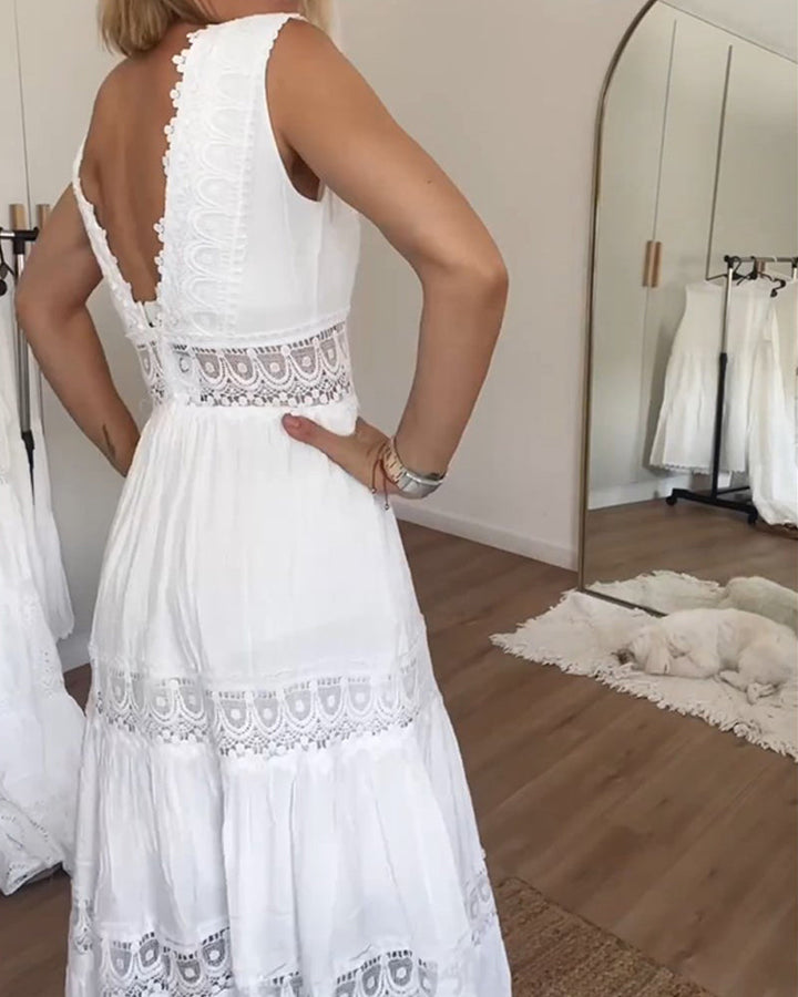 Aurélie™ | Elegantes Spitzenkleid mit V-Ausschnitt