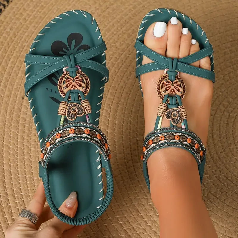 Colella | Elegante Sandalen mit Blumen und einem Strass-Schmetterling