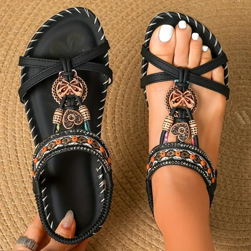 Colella | Elegante Sandalen mit Blumen und einem Strass-Schmetterling